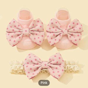 Cute Knitted Polka Dot Print Bow Socks & Bow Lace Headband Set